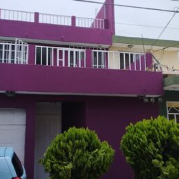 SE VENDE, hermosa y amplia casa, propiedad (dos en una) en Rivera del Río, Villa Canales
