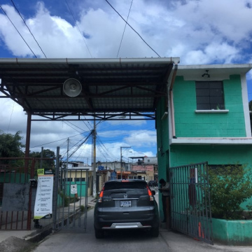 Casa Santa Elena II. Zona 18 Bonita Casa con Apartamento.